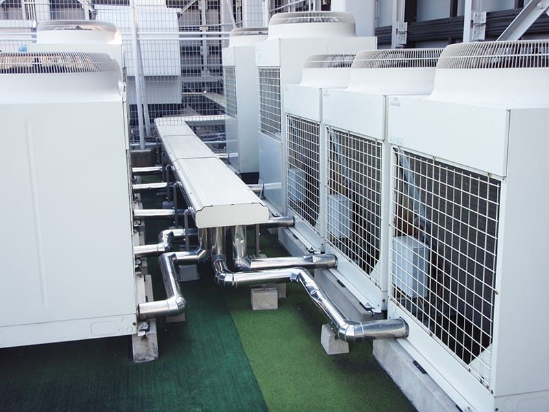 空調設備工事の施工写真