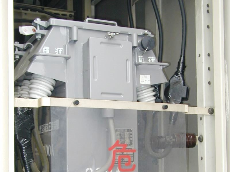 電気設備工事の施工写真