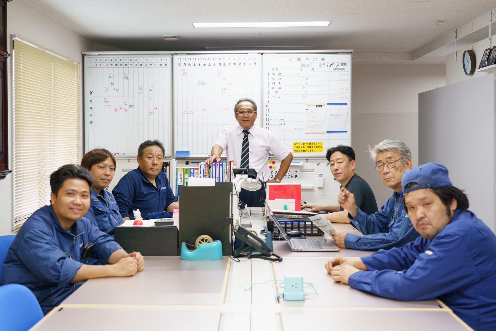 社内の雰囲気がわかる写真